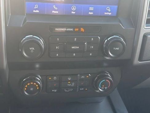 Used 2020 Ford F150 XLT w/ Equipment Group 302A Luxury AWD/4WD image 19