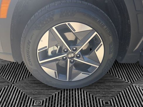 Used 2025 Hyundai Tucson SEL FWD image 14