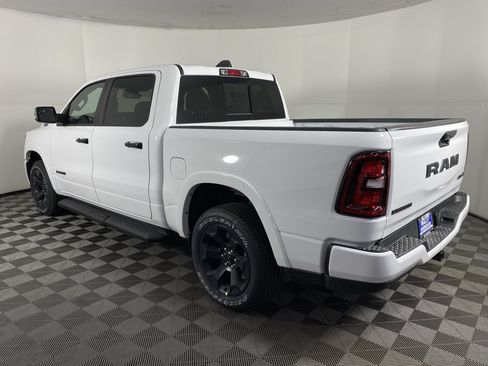 New 2026 RAM 1500 Big Horn AWD/4WD image 9