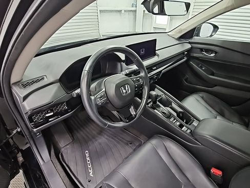 Used 2023 Honda Accord EX-L image 12