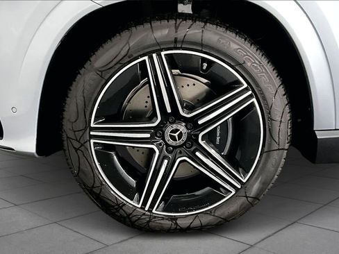 New 2026 Mercedes-Benz GLE 450 4MATIC image 16
