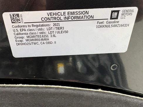 Used 2021 GMC Acadia SLT AWD/4WD image 70