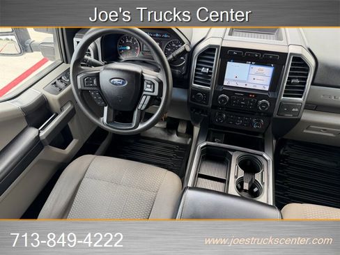 Used 2017 Ford F350 XLT w/ XLT Premium Package AWD/4WD image 14