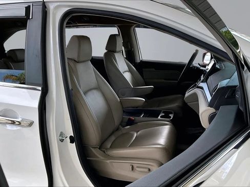 Used 2024 Honda Odyssey EX image 26