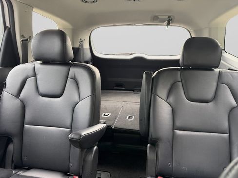 Certified 2023 Kia Telluride S AWD/4WD image 16