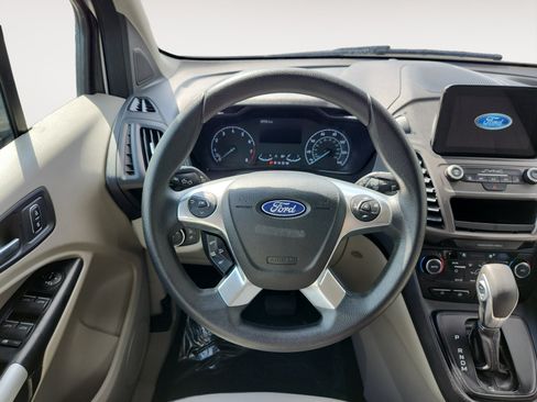 Used 2022 Ford Transit Connect XLT FWD image 12