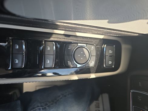 Certified 2025 Lincoln Aviator Reserve w/ Equipment Group 201A image 27