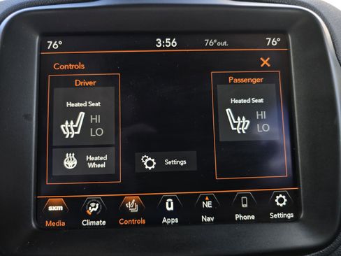 Used 2022 Jeep Renegade Altitude w/ Convenience Group image 25