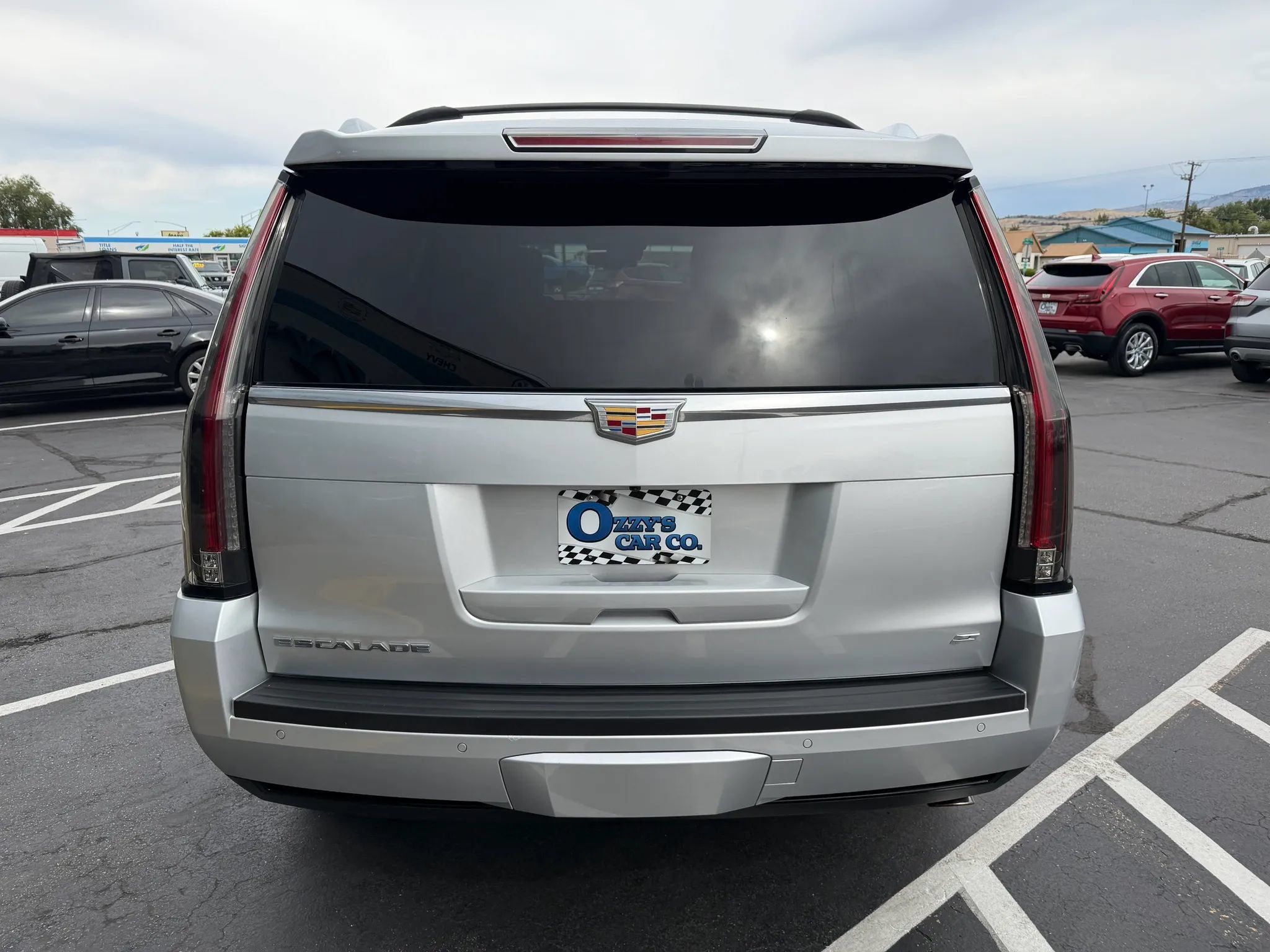 Used 2015 Cadillac Escalade Platinum AWD/4WD image 7