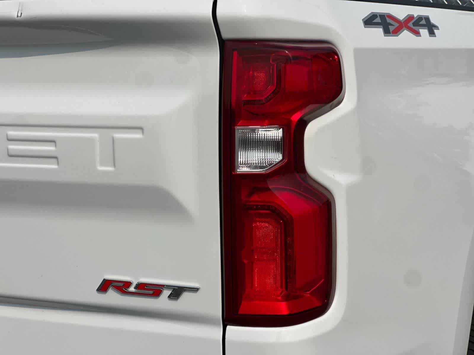 Used 2023 Chevrolet Silverado 1500 RST AWD/4WD image 27