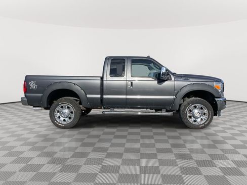 Used 2015 Ford F250 Lariat w/ Chrome Package image 8