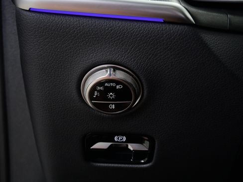 Certified 2026 Mercedes-Benz GLC 300 4MATIC image 23