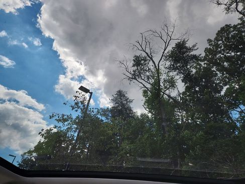 Used 2025 Land Rover Discovery Sport S image 27