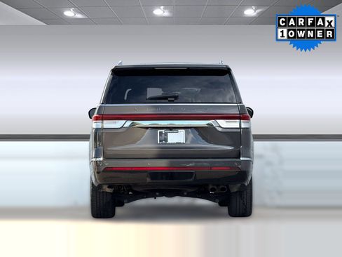 Used 2024 Lincoln Navigator L Black Label AWD/4WD image 10