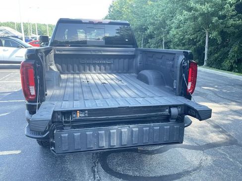 Certified 2022 GMC Sierra 2500 Denali w/ Denali Ultimate Package AWD/4WD image 27