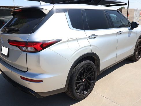 Used 2022 Mitsubishi Outlander SEL Black Edition FWD image 5