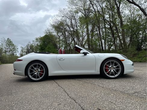 Used 2015 Porsche 911 Carrera S RWD image 5