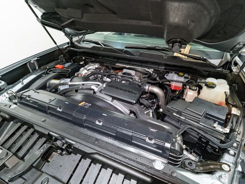 Used 2024 Chevrolet Silverado 2500 LTZ w/ LTZ Premium Package image 37