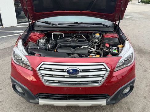 Used 2017 Subaru Outback 2.5i Limited image 11