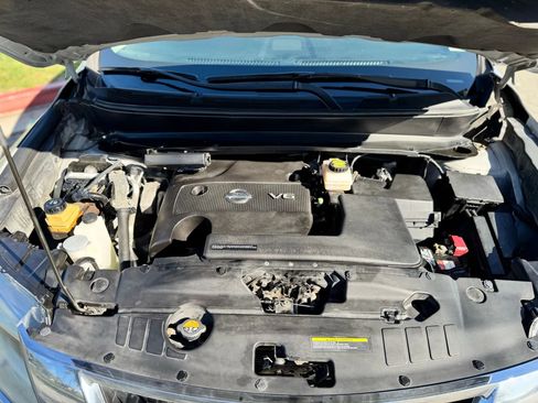 Used 2013 Nissan Pathfinder SL w/ Trailer Tow Pkg image 36