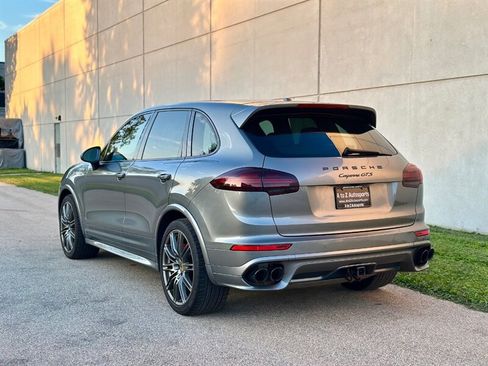 Used 2016 Porsche Cayenne GTS w/ Premium Package AWD/4WD image 4