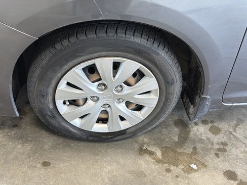 Used 2012 Honda Civic LX image 6