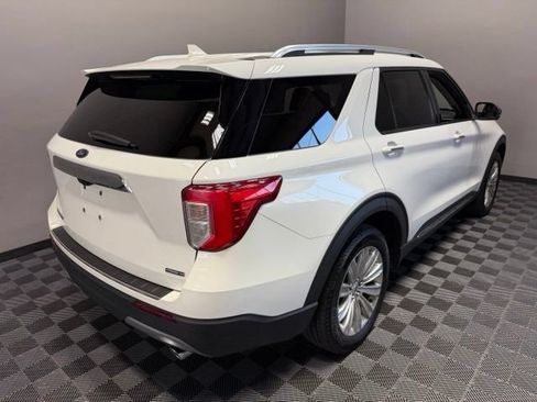 Used 2021 Ford Explorer Limited w/ Hybrid Equipment Group 310A AWD/4WD image 8