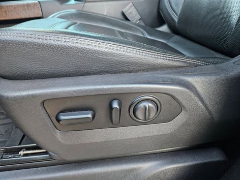 Used 2020 GMC Sierra 2500 Denali w/ Denali Ultimate Package image 23