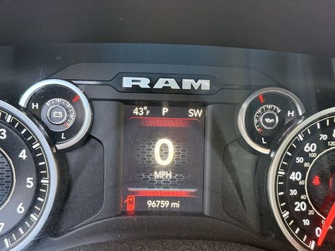 Used 2019 RAM 1500 Big Horn image 13