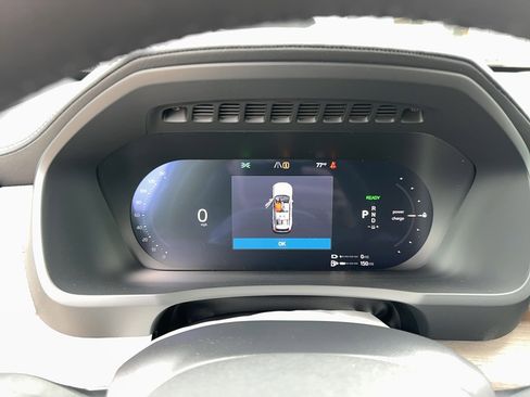 New 2026 Volvo XC90 T8 Plus w/ Protection Package Premier AWD/4WD image 21