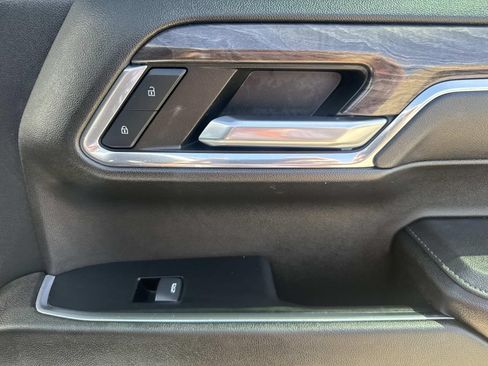 Used 2024 Chevrolet Silverado 1500 LTZ w/ LTZ Convenience Package II AWD/4WD image 15