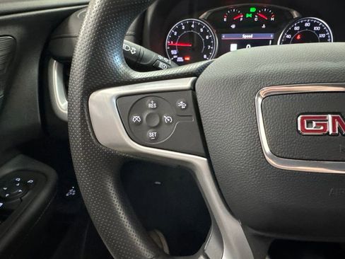 Used 2023 GMC Terrain SLE w/ Driver Convenience Package AWD/4WD image 17