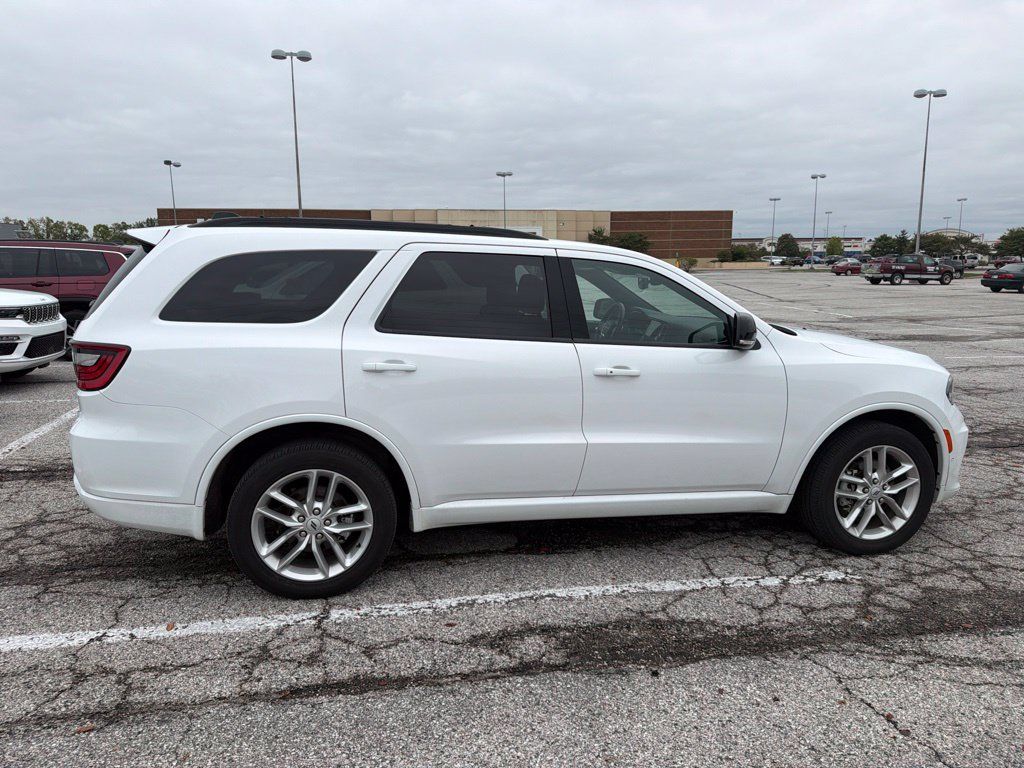 Used 2025 Dodge Durango GT AWD/4WD image 6