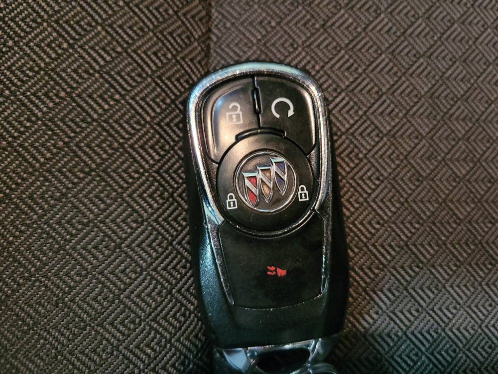 Used 2023 Buick Encore GX Preferred w/ Cold Weather Comfort Package AWD/4WD image 32