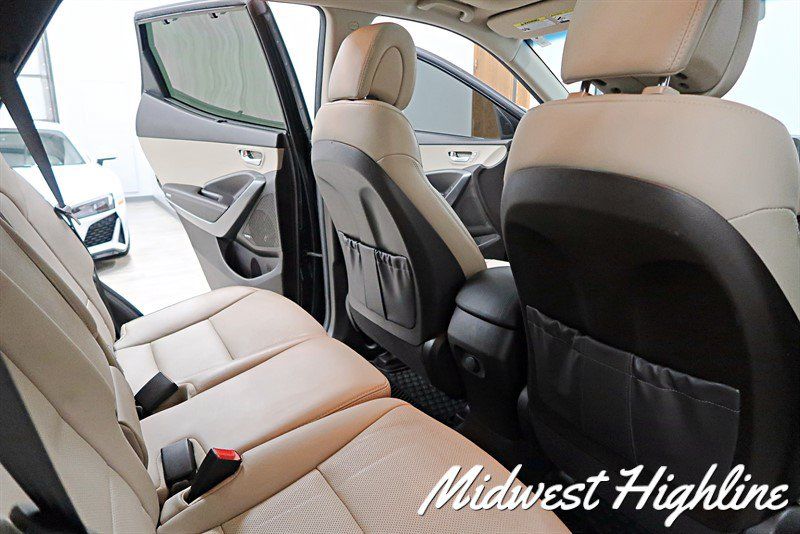 Used 2017 Hyundai Santa Fe Sport AWD/4WD image 39