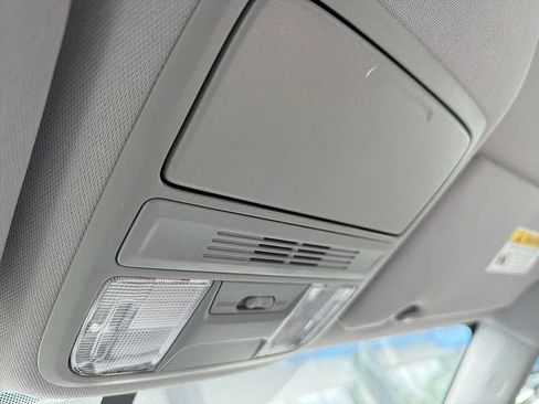 Used 2019 Honda CR-V LX image 21