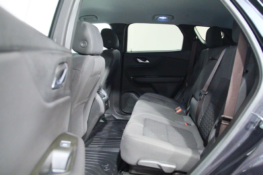 Used 2022 Chevrolet Blazer LT AWD/4WD image 26