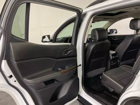 Used 2023 GMC Acadia Denali w/ Trailering Package AWD/4WD image 32