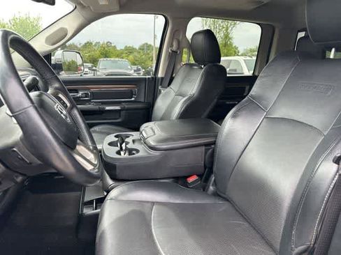 Used 2015 RAM 2500 Laramie AWD/4WD image 4