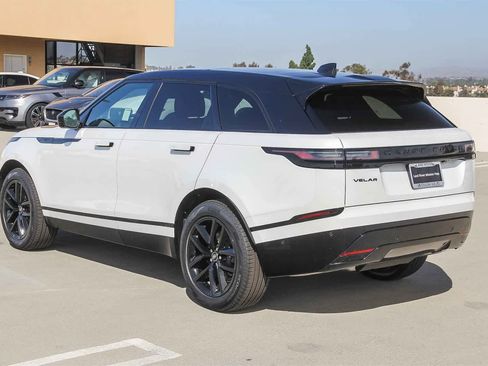 New 2026 Land Rover Range Rover Velar Dynamic SE image 6