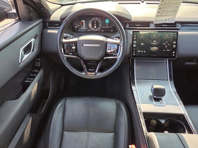 Used 2025 Land Rover Range Rover Velar Dynamic SE AWD/4WD image 15
