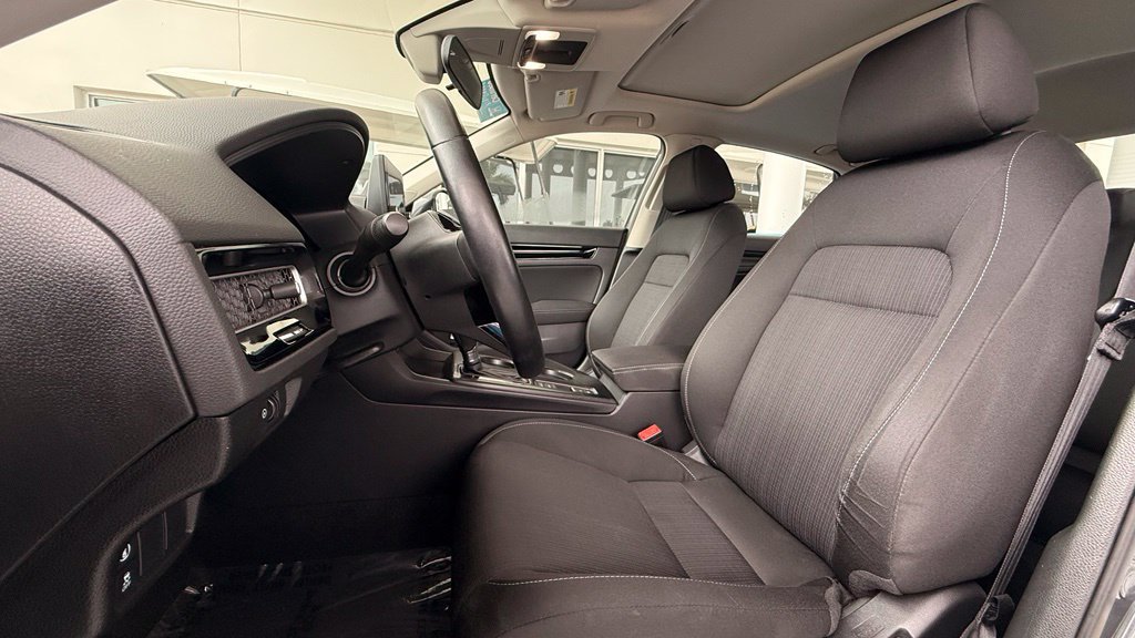 Used 2024 Honda Civic EX image 4