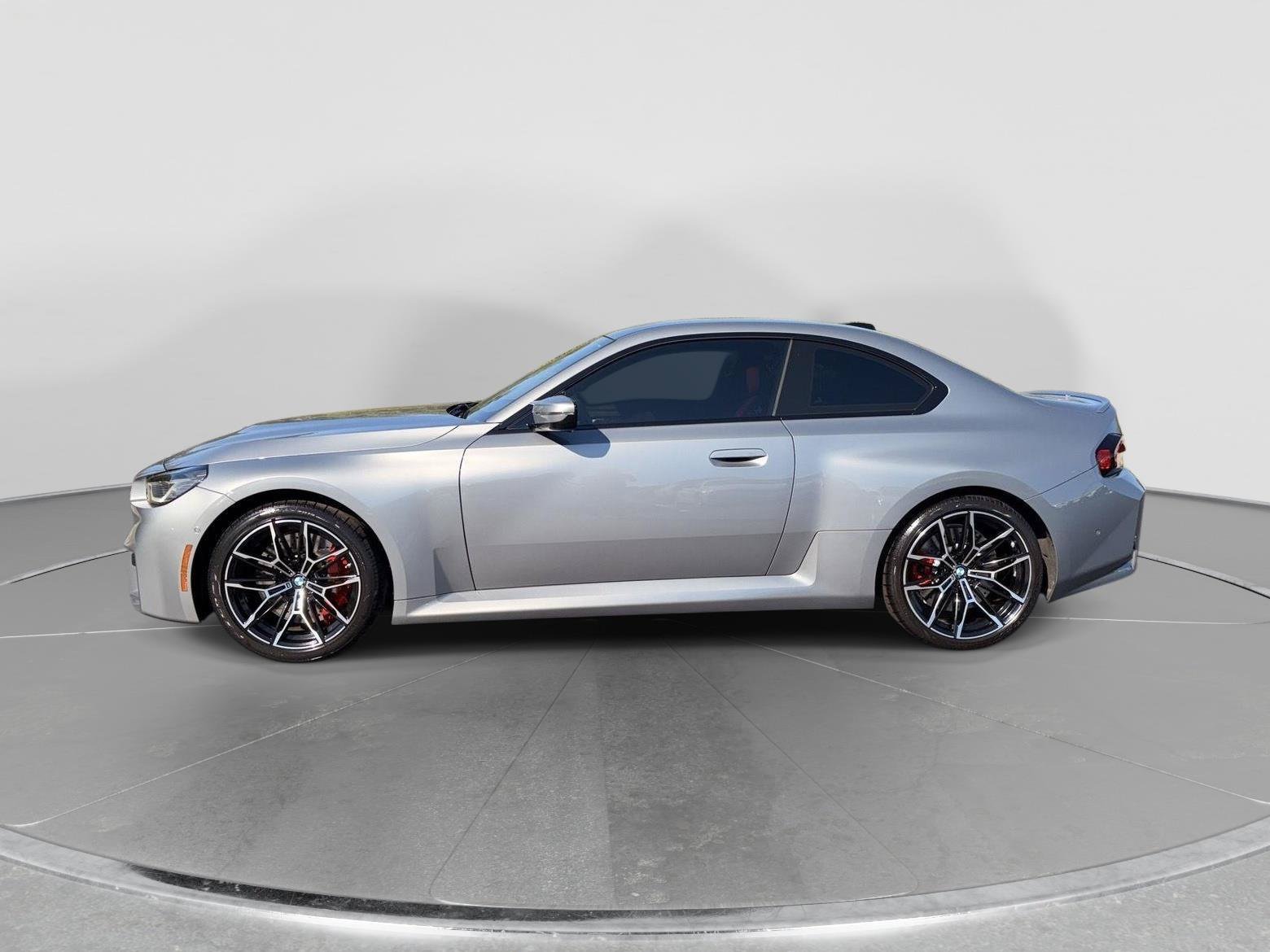 Used 2025 BMW M2 w/ Lighting Package RWD image 2