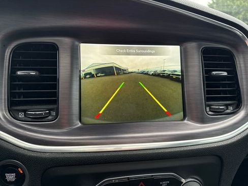 Used 2018 Dodge Charger SXT Plus w/ Blacktop Package image 27