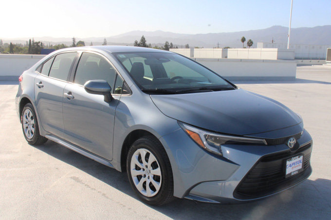 Certified 2024 Toyota Corolla LE FWD image 2