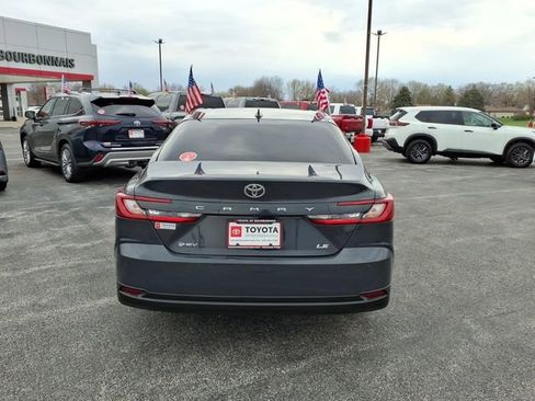 Used 2025 Toyota Camry LE image 4