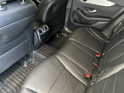 Used 2022 Mercedes-Benz GLC 300 4MATIC image 12