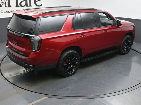 Used 2025 Chevrolet Tahoe RST w/ Advanced Technology Package AWD/4WD image 43