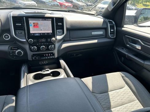 Used 2025 RAM 1500 Big Horn AWD/4WD image 17