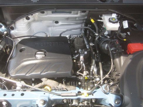 Used 2025 Buick Encore GX Sport Touring FWD image 12